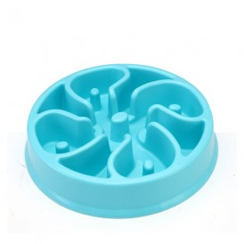 A Blue Bowl That Slows Pet Eating Speed